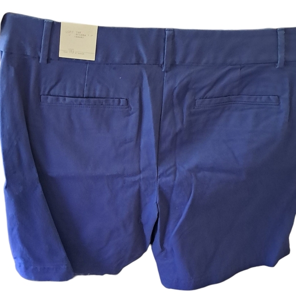 NWT LOFT The Riviera Shorts - Size 16 - 97% Cotton - Picture 2 of 5